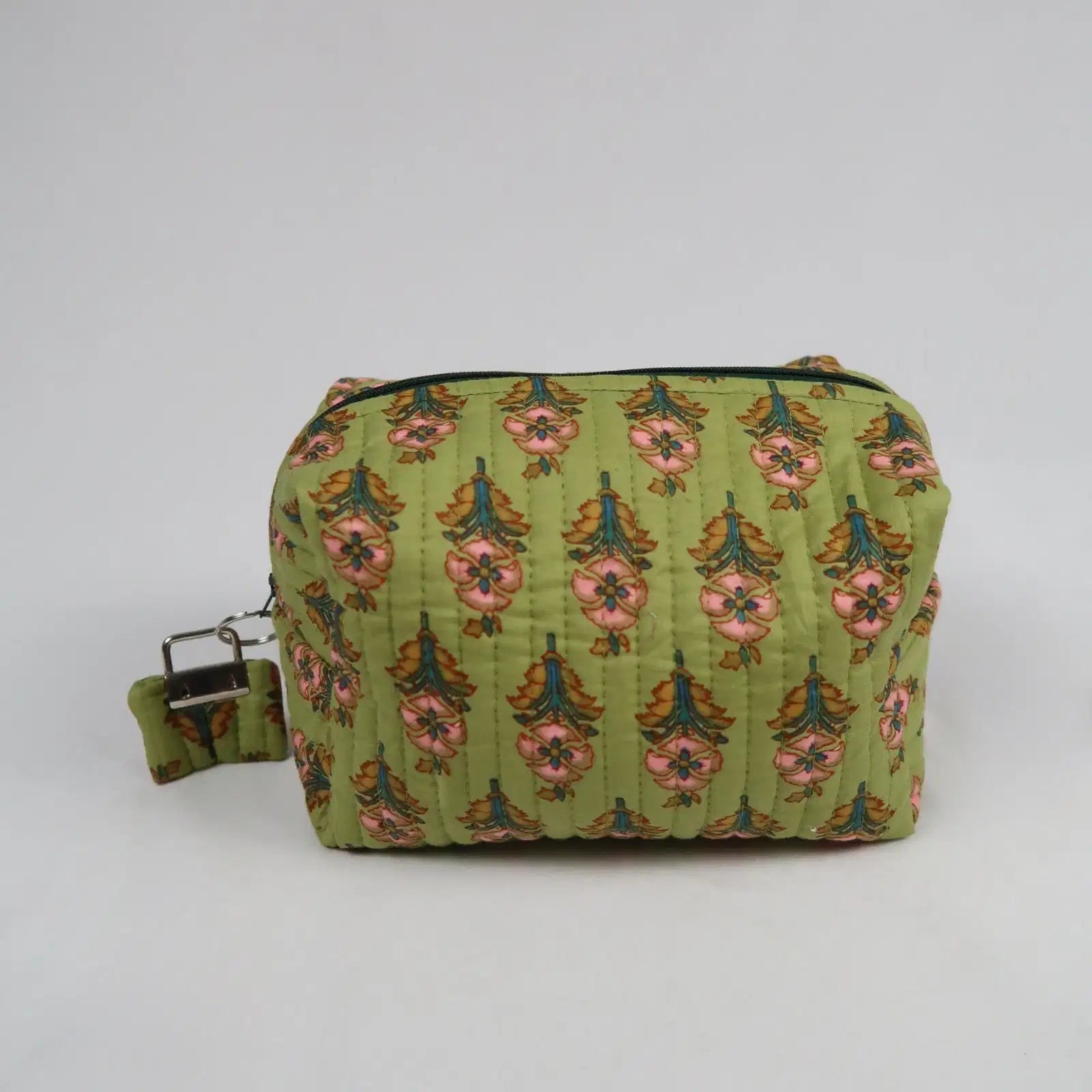 Moyenne trousse de toilette DUBLIN avec fermeture zippée vert foncé  