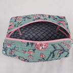 Moyenne trousse de toilette KOCHI avec fermeture zippée rose  