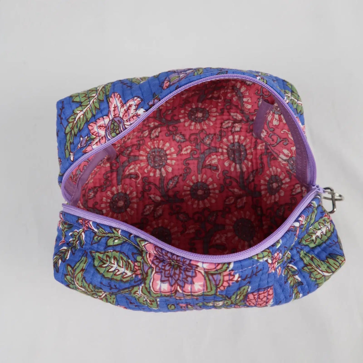 Moyenne trousse de toilette PONDICHERY avec fermeture zippée violet  